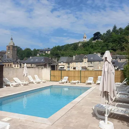 Appartamento 2 Ch, Balcon, Chateau Ricard Avec Piscine