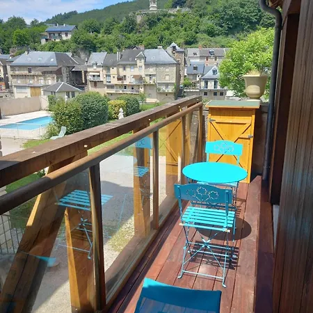 Appartamento 2 Ch, Balcon, Chateau Ricard Avec Piscine